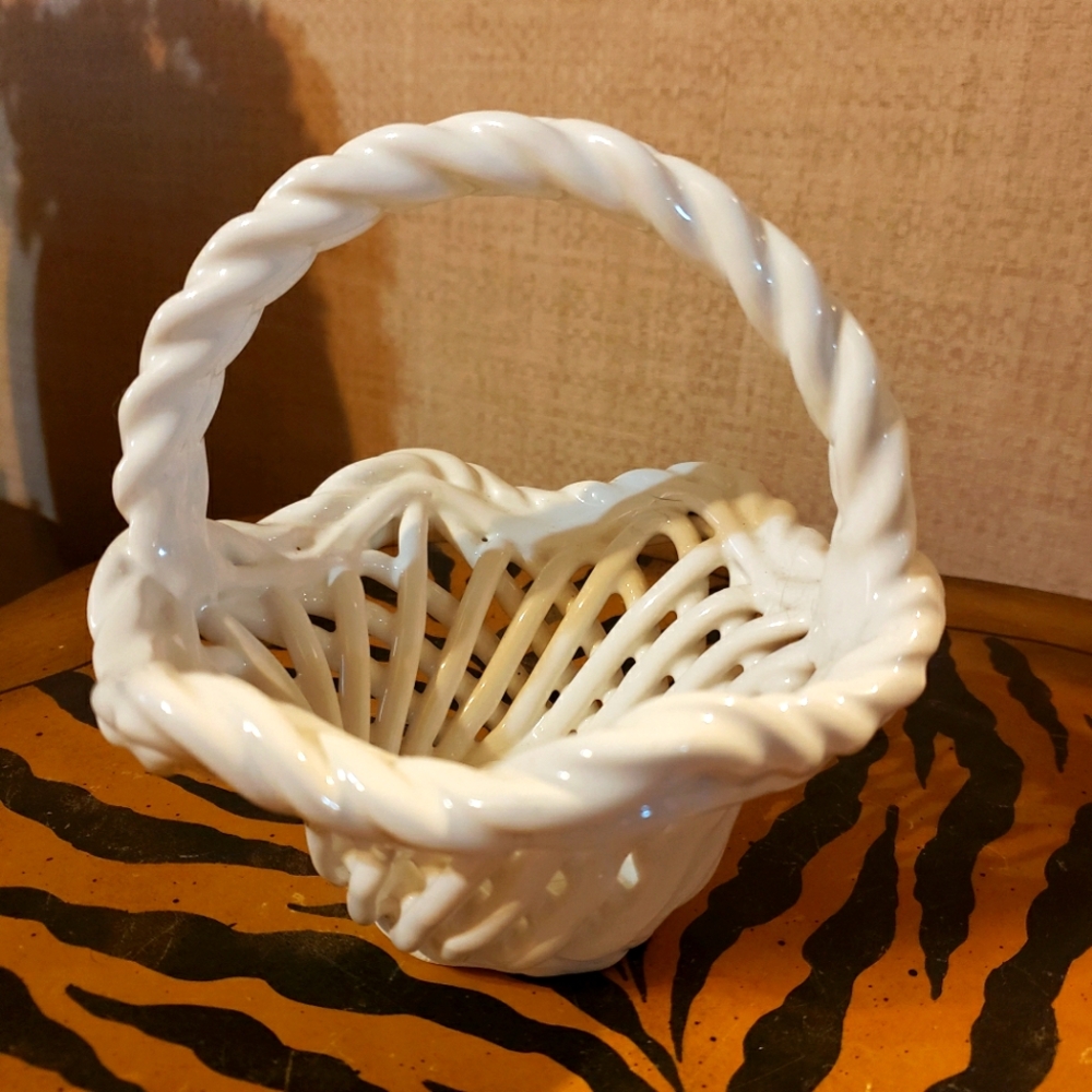 Small white ceramic basket